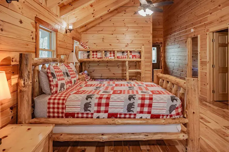 Aspen Hollow Lodge
