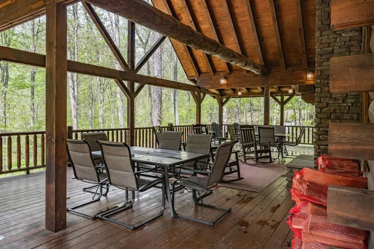 Aspen Hollow Lodge