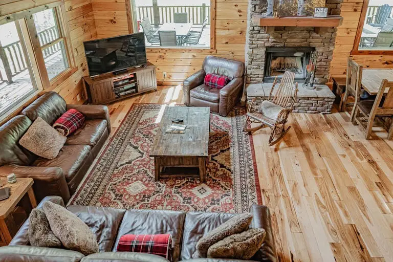Aspen Hollow Lodge