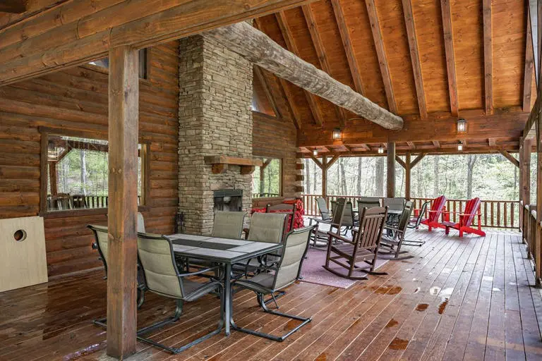 Aspen Hollow Lodge