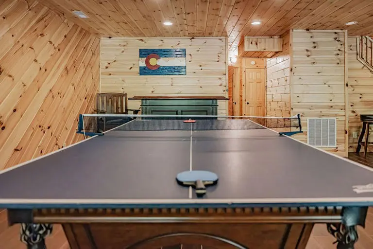 Aspen Hollow Lodge