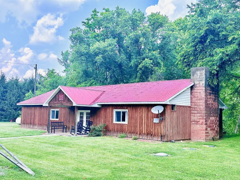 trails end lodge