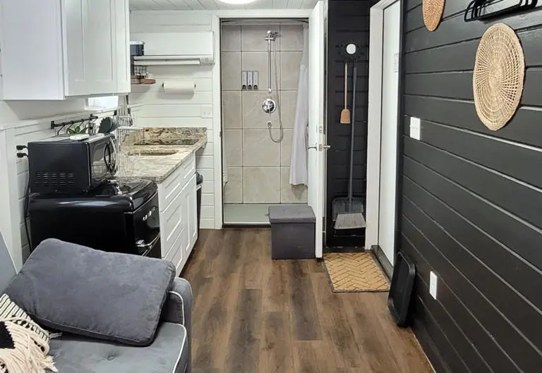 Blue Bird Tiny House