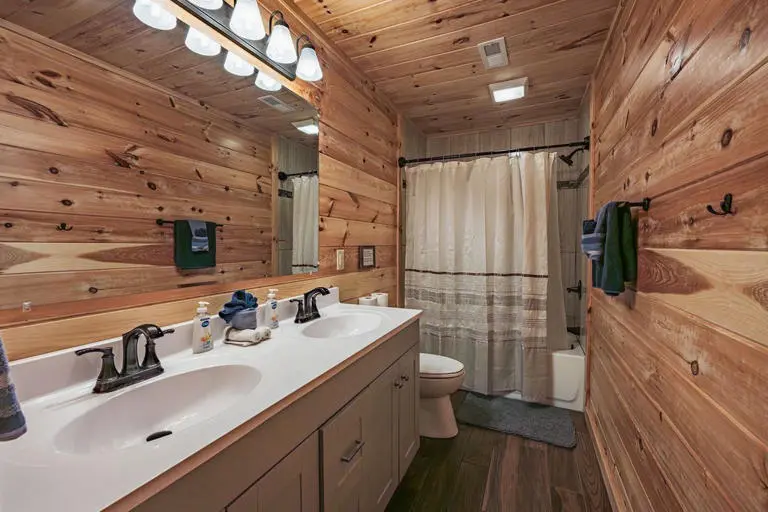 Blue Ridge Lodge