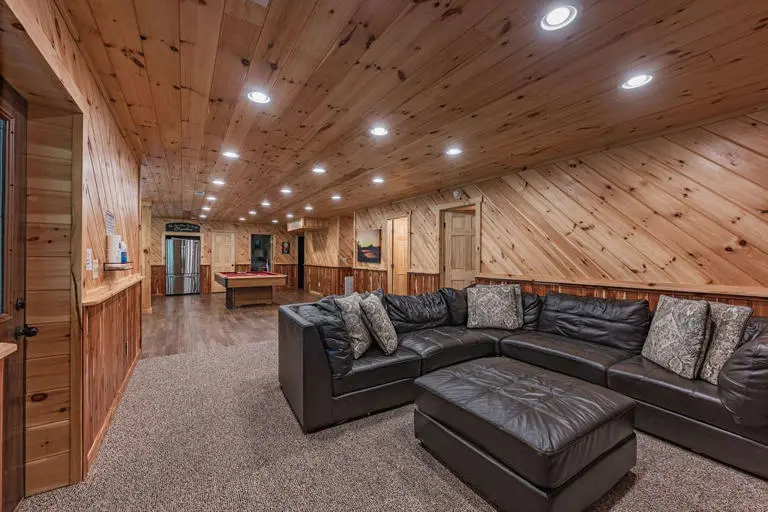 Blue Ridge Lodge