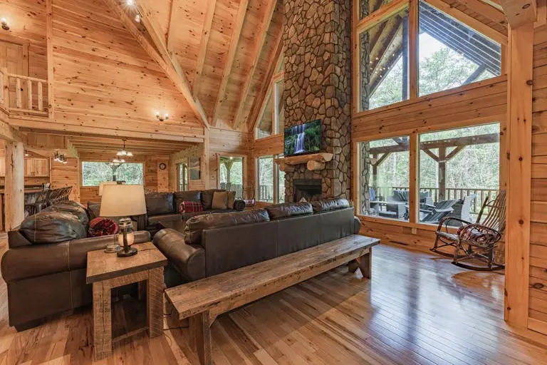 Blue Ridge Lodge