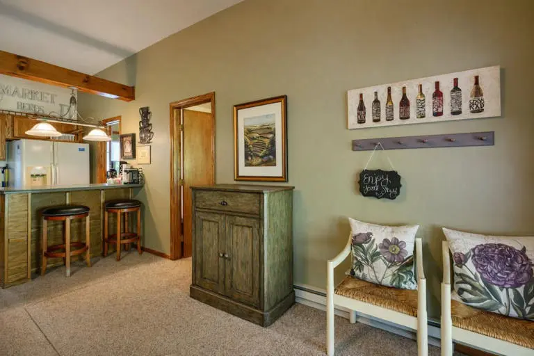 Carps Cabin Carps Cabin