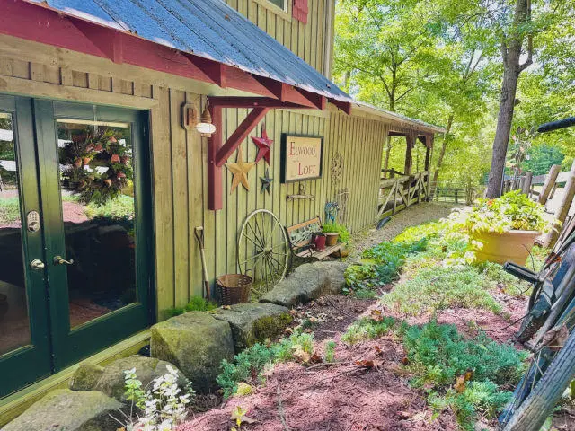 Elwood Loft  Hocking Hills