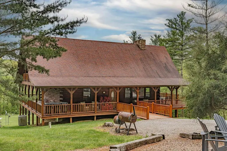 Hidden Lake Lodge 35138