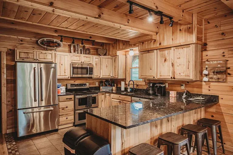 Hidden Lake Lodge 58602