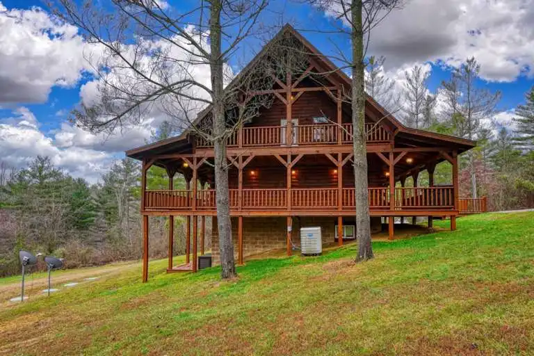 hidden lake lodge hocking hills