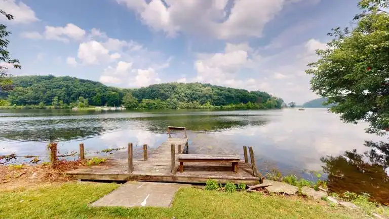 lake front oasis