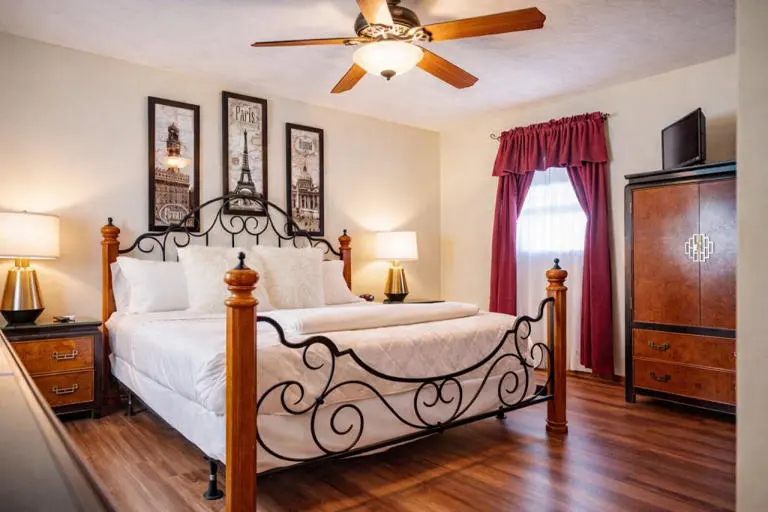 Lake Front Oasis Lake Front Oasis