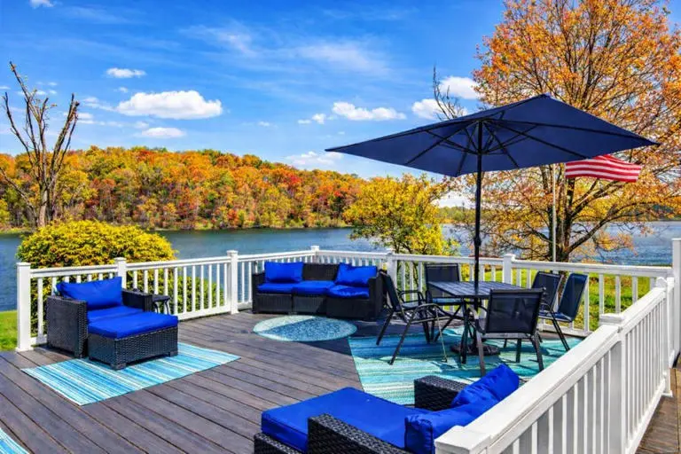 Lake Front Oasis Lake Front Oasis