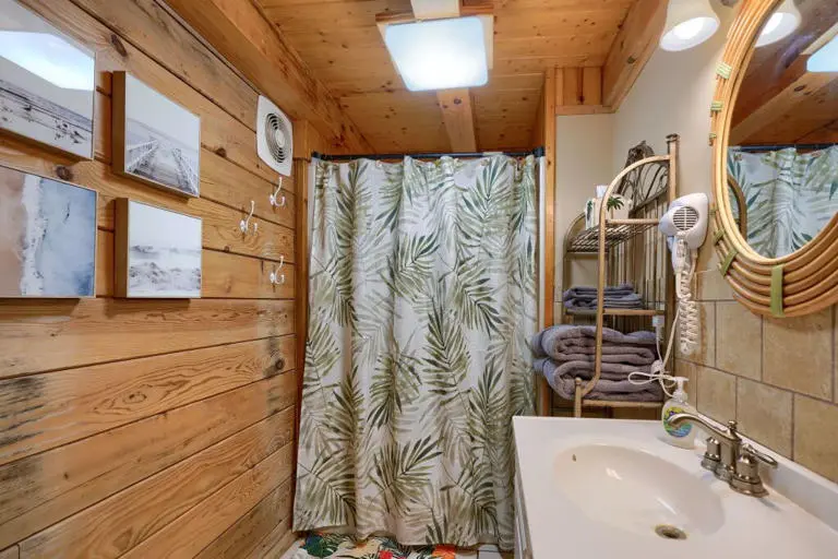 Margaritaville Cabin