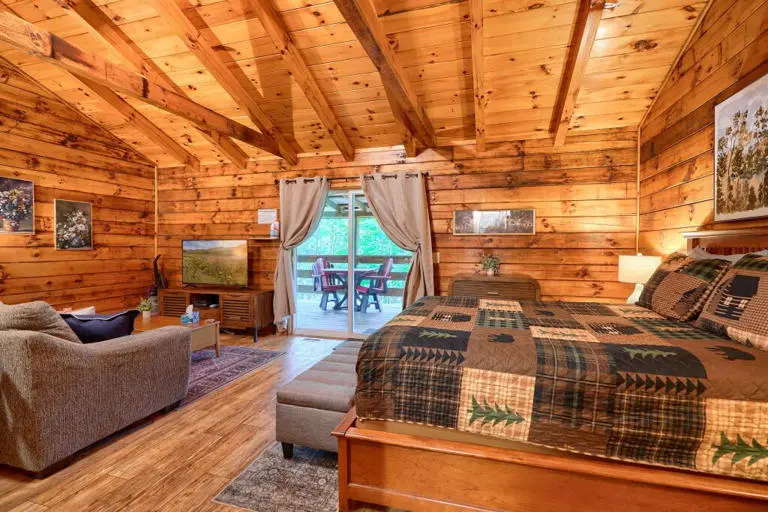 Natures Paradise Cabin