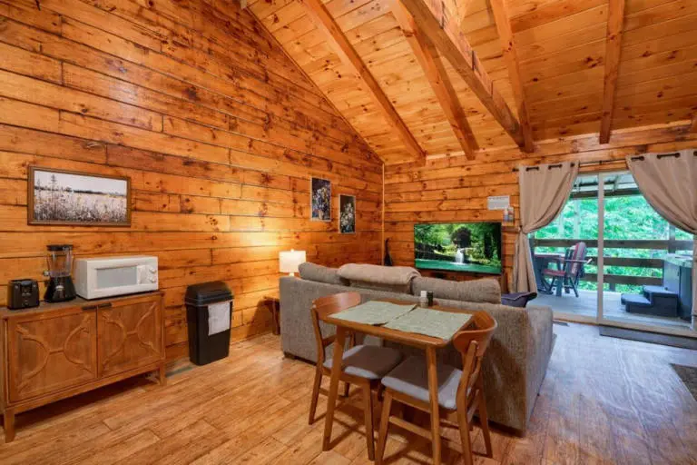 Natures Paradise Cabin