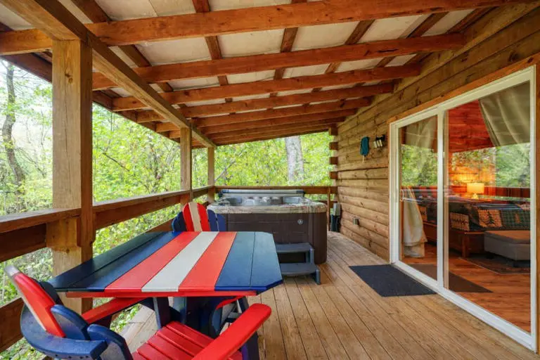 Natures Paradise Cabin