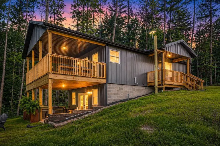 The Cozy Overlook 4Ab0E