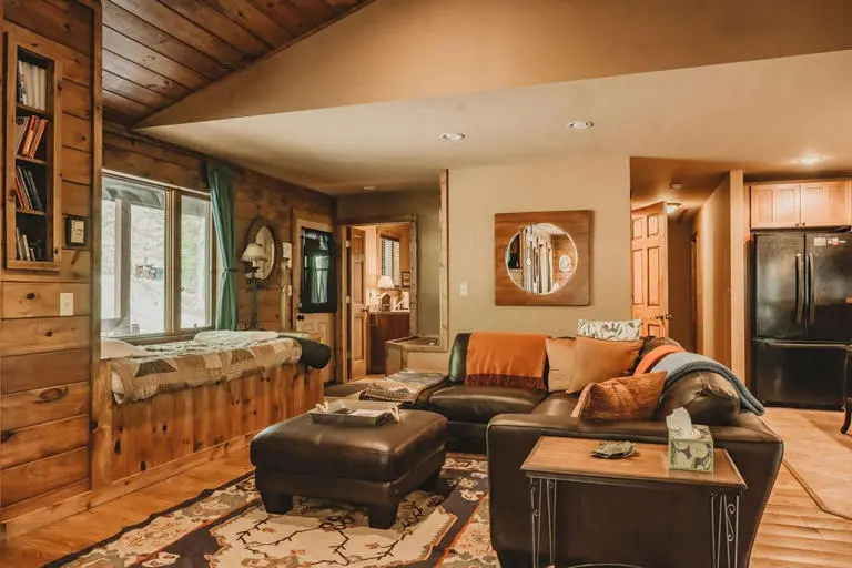 the heartland lodge