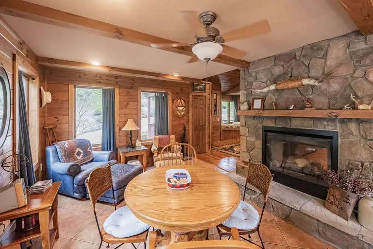 the heartland lodge