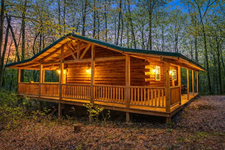 Lakota Cabin