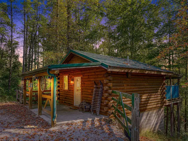 Tumbleweed Cabin Hocking Hills